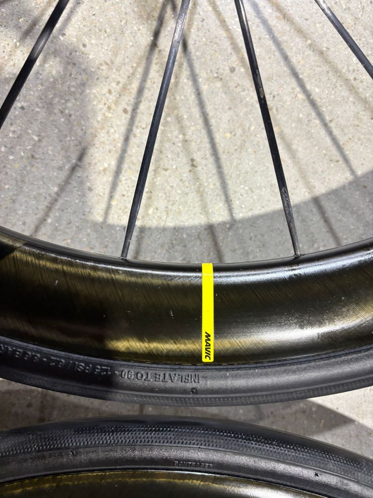 Použité Mavic Ultimate Wheels 2023 bike — obrázek 5 z 6