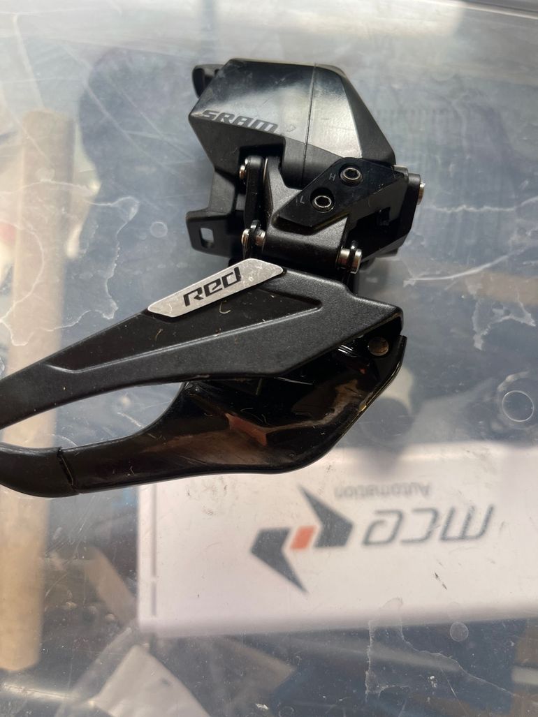 Used Sram Red E1 2025 bike — image 2 of 3
