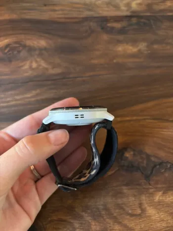 Used Garmin Venu 3 bike — image 5 of 5