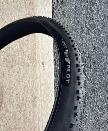 Używany Maxxis Aspen ST bike — zdjęcie 2 z 4