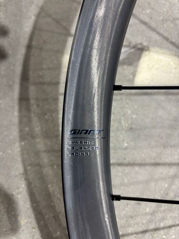 Brugt Giant Carbono MTB Wheels 2026 bike — billede 4 af 6