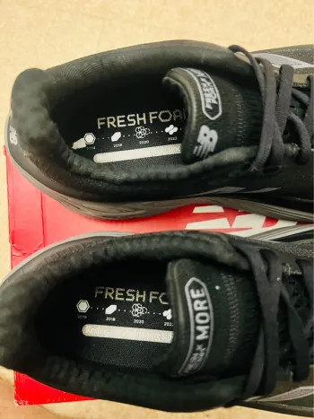 Used New Balance Fresh Foam X More V5 bike — image 11 of 12