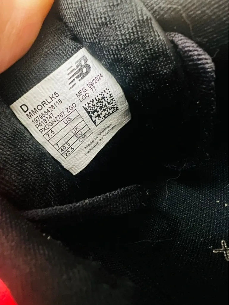 Used New Balance Fresh Foam X More V5 bike — image 12 of 12