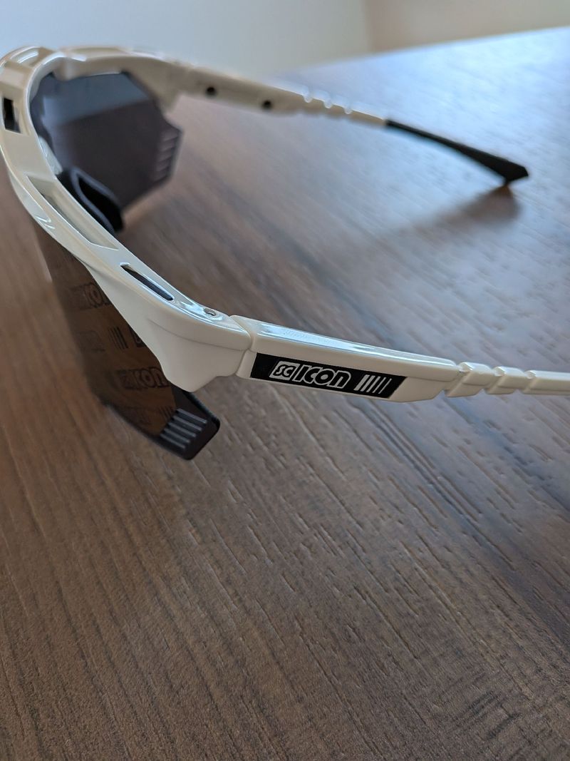 Used Scicon aeroshade Cycling Accessories