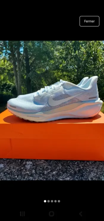 Brugt Nike Shoes Running Shoes