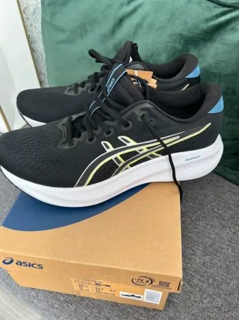 Brugt Asics Running Shoes Running Shoes