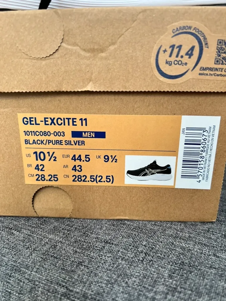 Used Asics Running Shoes bike — image 4 of 4