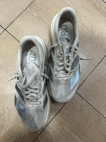 Used Adidas EVO SL Running Shoes