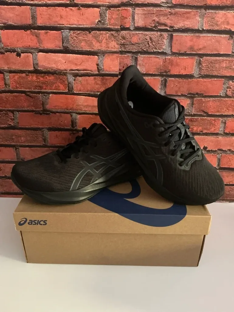Used Asics Versablast 4 bike — image 4 of 8