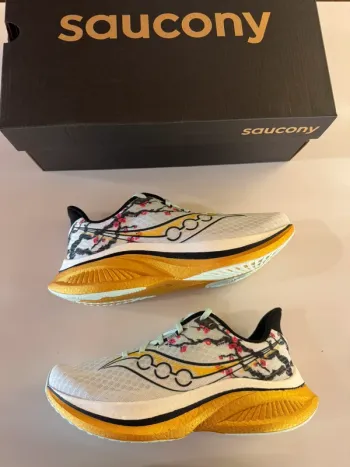 Brugt Saucony Endorphine Speed 5 Running Shoes