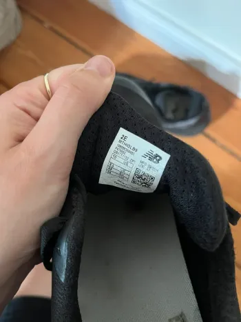 Used New Balance Hierro bike — image 4 of 5