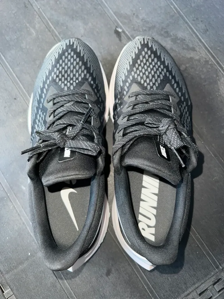 Used Nike Zoom Winflo bike — image 6 of 8