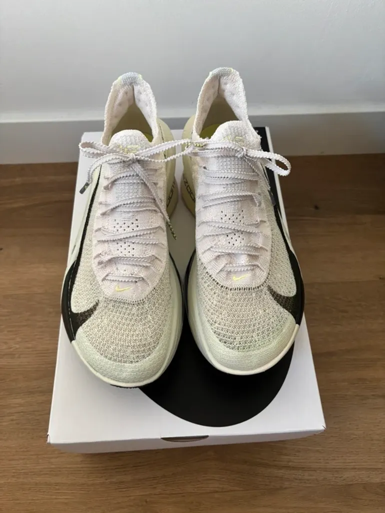 Used Nike Alphafly 3 bike — image 4 of 6