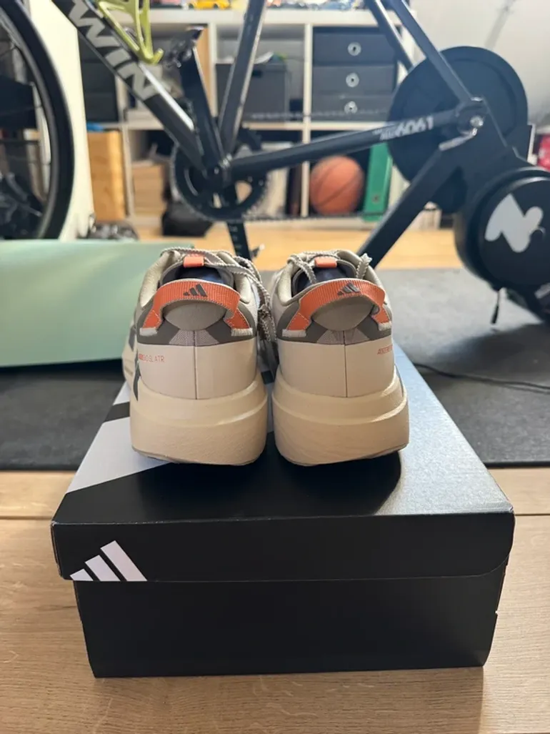 Used Adidas Adizero Evo Sl Atr bike — image 3 of 7