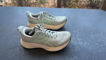 Brugt Asics Gel Kayano 32 Running Shoes