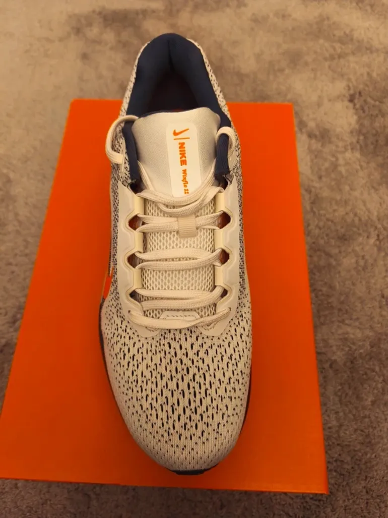 Brugt Nike Air Winflo 11 bike — billede 10 af 11