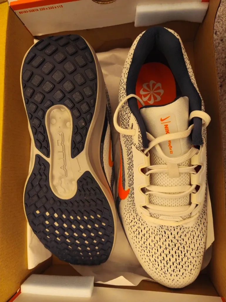 Brugt Nike Air Winflo 11 bike — billede 3 af 11