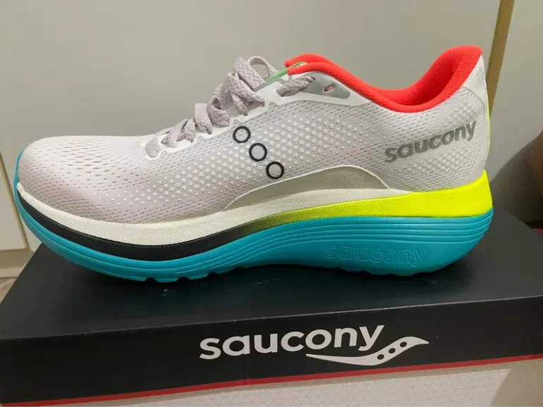 Saucony Endorphin Trainer bike usato — immagine 7 di 7