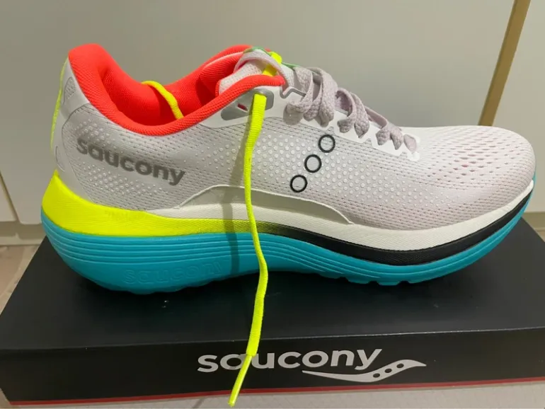 Saucony Endorphin Trainer bike usato — immagine 6 di 7