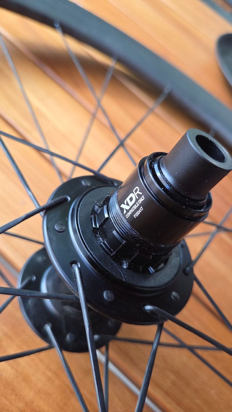 Brugt Zipp 404 Firecrest Disc 2025 bike — billede 5 af 5