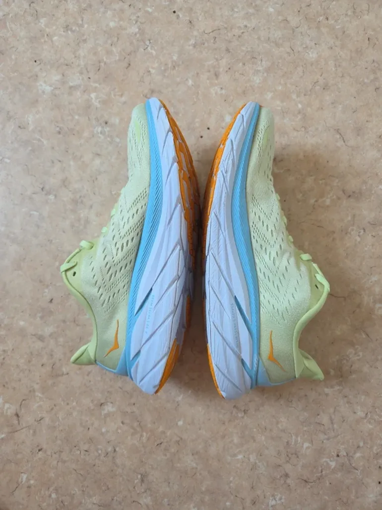 Used Hoka Clifton 8 bike — image 5 of 8