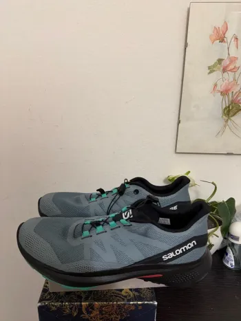 Salomon Scarpe Running Shoes usato