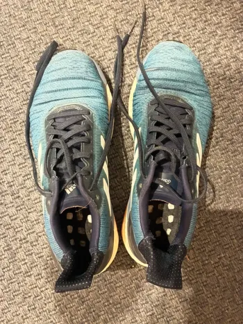 Adidas Running Shoes Running Shoes usato