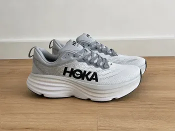 Hoka Bondi 8 Running Shoes usato