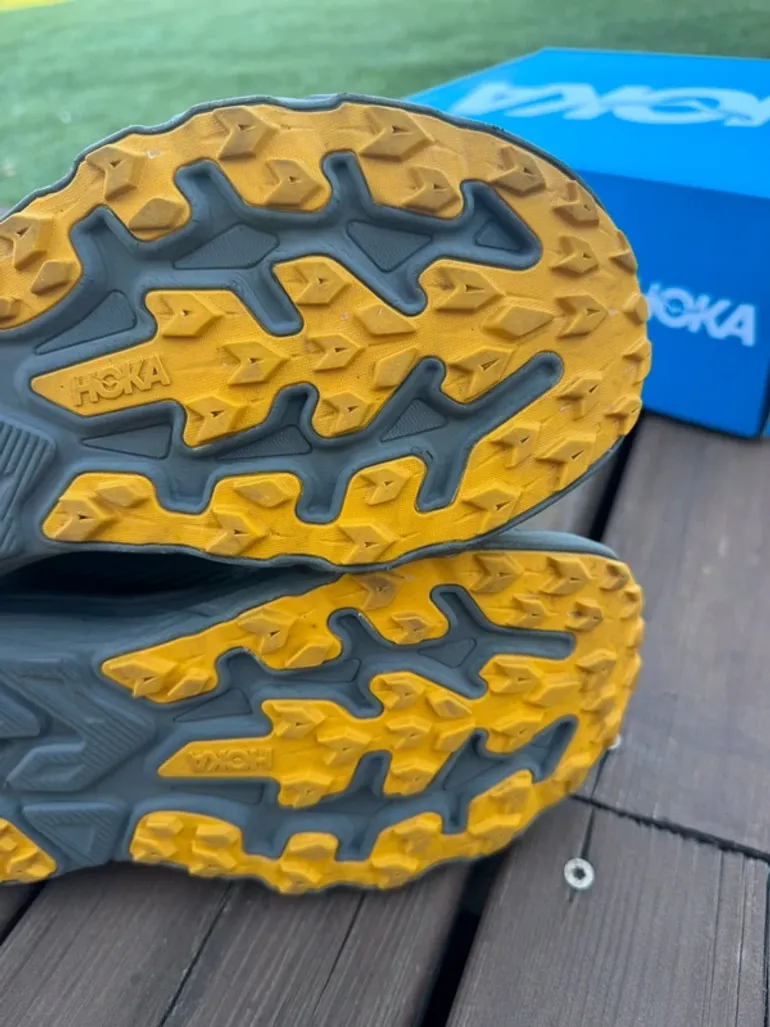 Used Hoka Challenger 8 GORE-TEX bike — image 4 of 6
