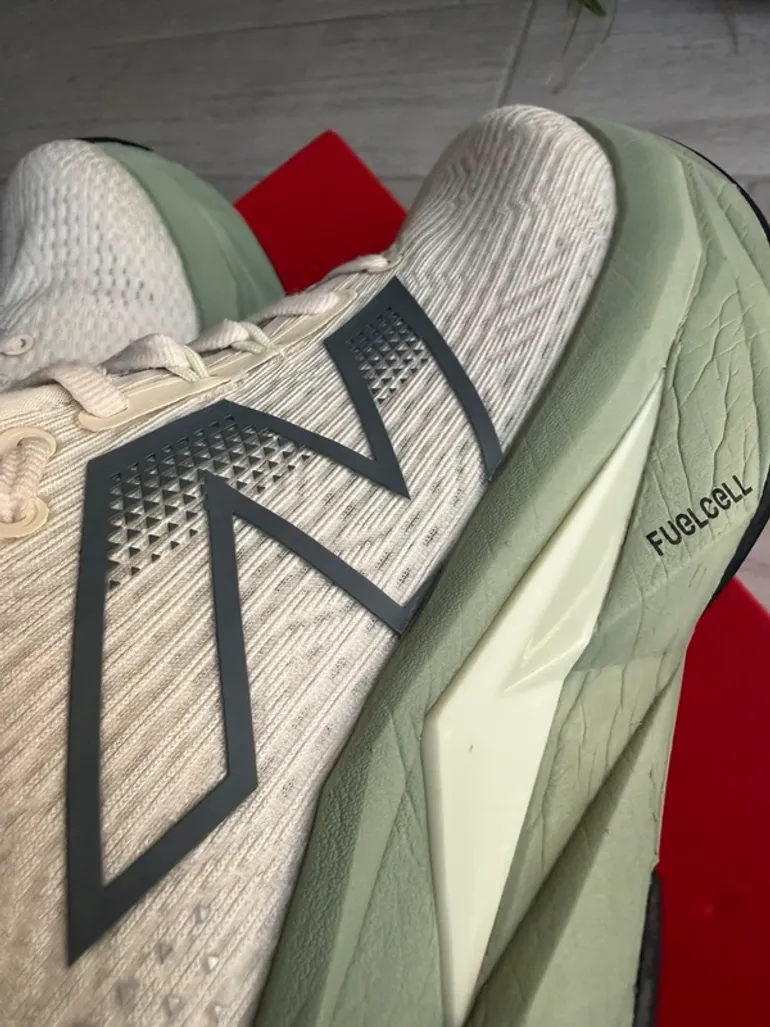 Used New Balance Trail Running Shoes bike — image 13 of 15