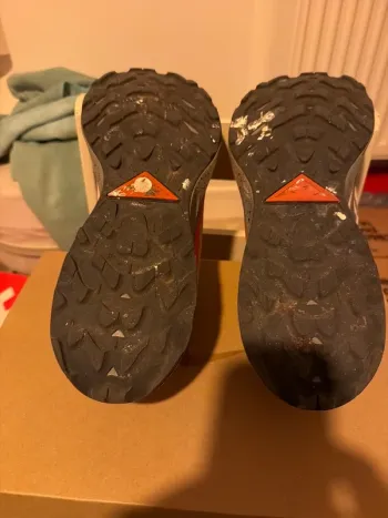 Used Nike Trail Gore-Tex bike — image 3 of 4