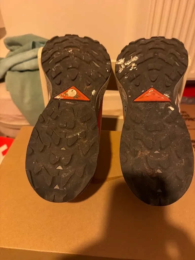 Used Nike Trail Gore-Tex bike — image 3 of 4
