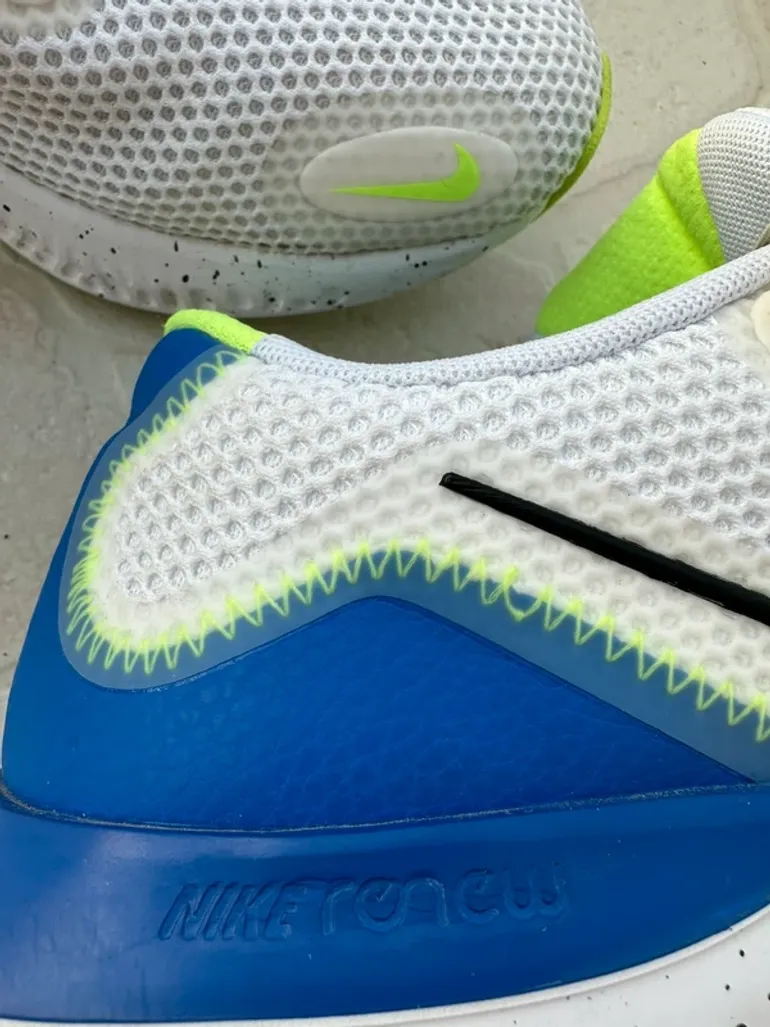 Used Nike Running Shoes bike — image 7 of 7