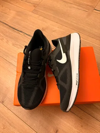 Used Nike Air Zoom Structure 25 bike — image 2 of 3