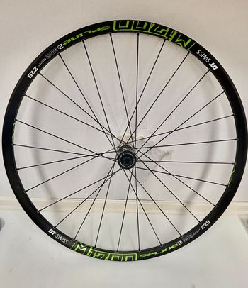 Tweedehands Dt Swiss DTswiss M1700 SPLINE2 HR 27.5 nonboost 142 148 StraightPull 350 Wheels
