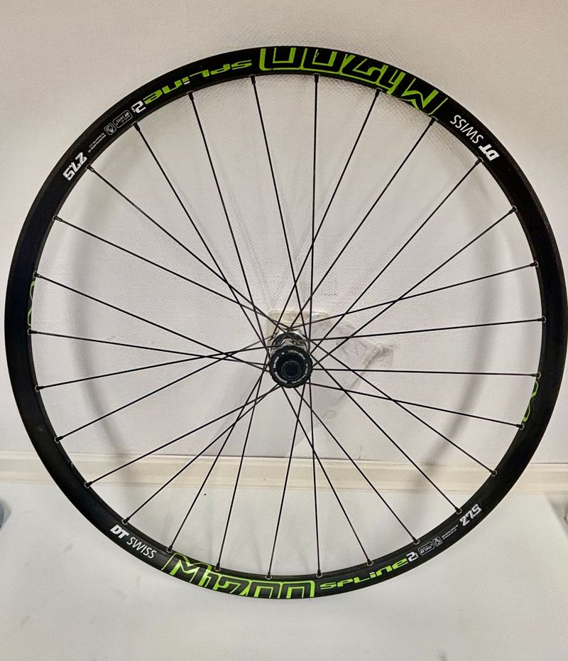 Used Dt Swiss DTswiss M1700 SPLINE2 HR 27.5 nonboost 142 148 StraightPull 350 Wheels