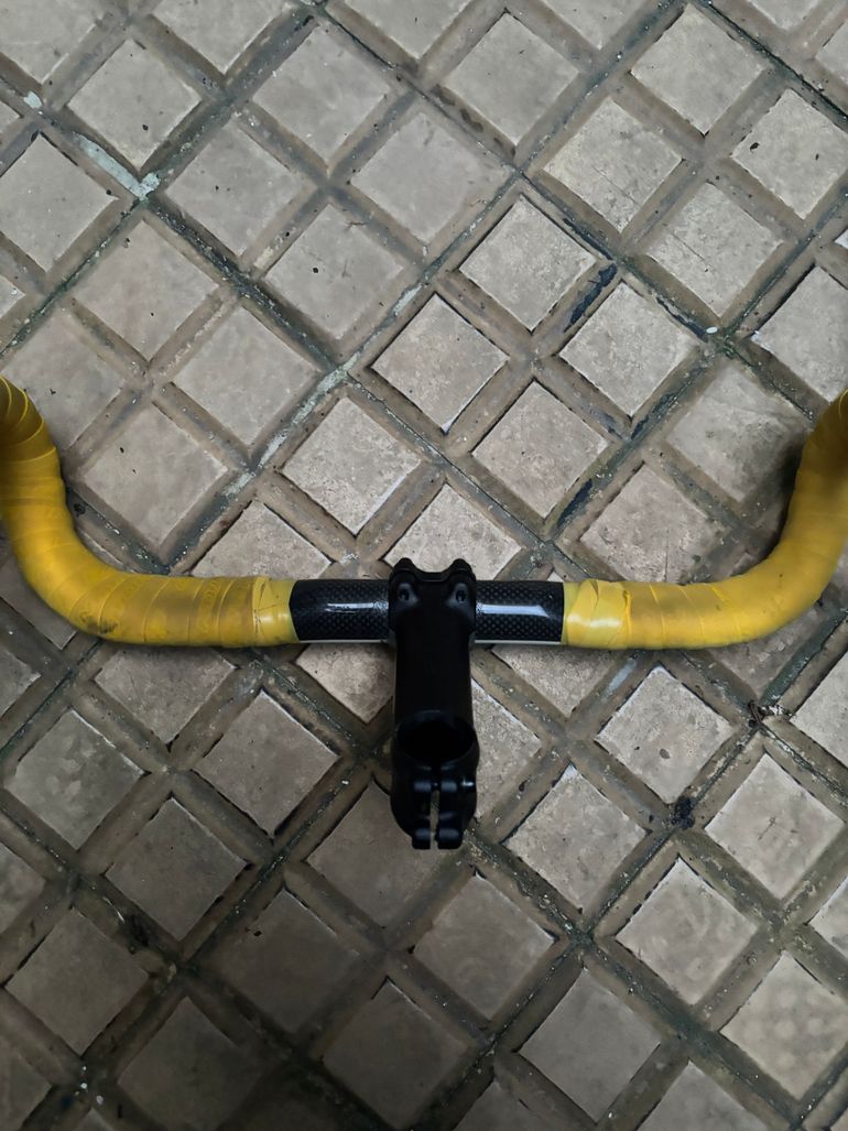 Fsa K-Force Compact Carbon Handlebar bike usato — immagine 2 di 3