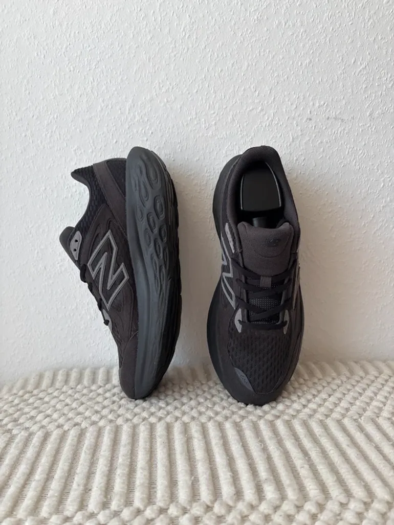 Used New Balance Fresh Foam bike — image 2 of 6