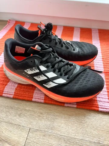 Käytetty Continental SL20 Running Shoes
