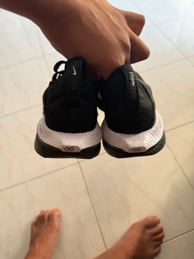 Used Nike Air Zoom Alphafly Next bike — image 4 of 5