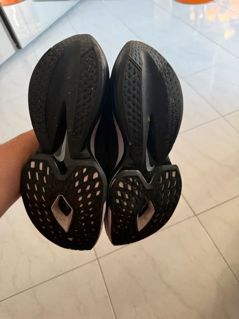 Used Nike Air Zoom Alphafly Next bike — image 2 of 5