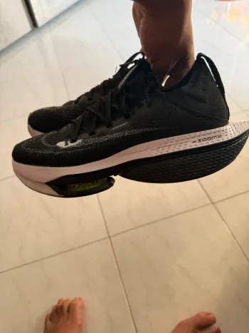Used Nike Air Zoom Alphafly Next bike — image 3 of 5