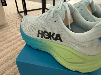 Used Hoka Challenger 8 bike — image 4 of 5
