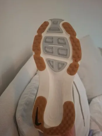 Nike Vomero 18 bike usato — immagine 6 di 6