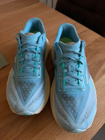 New Balance Fuecell Rebel V4 bike usato — immagine 3 di 14