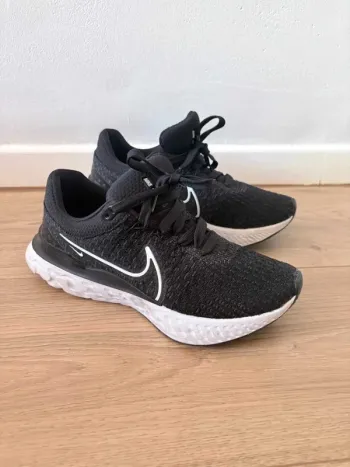 Nike React Infinity Run Flyknit bike usato — immagine 1 di 8