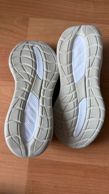 Asics Gel Cumulus 28 bike usato — immagine 8 di 10