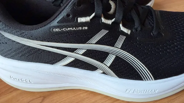 Asics Gel Cumulus 28 bike usato — immagine 6 di 10