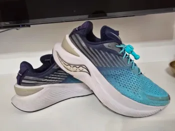 Używany Vortrieb Endorphin Shift 3 Running Shoes