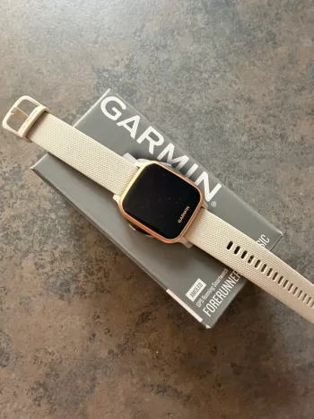 Used Garmin Venu Sq Electronics
